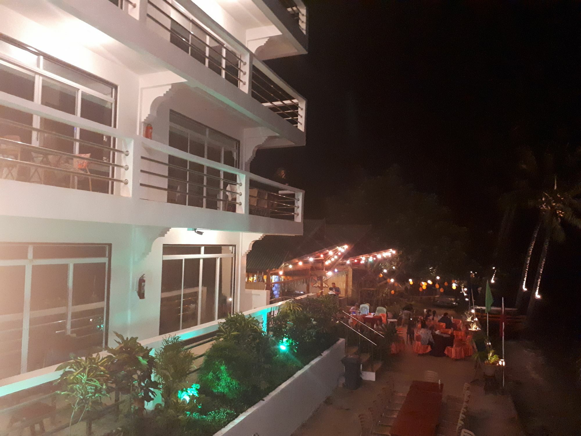 Orange Pearl Beach Resort El Nido Exterior photo