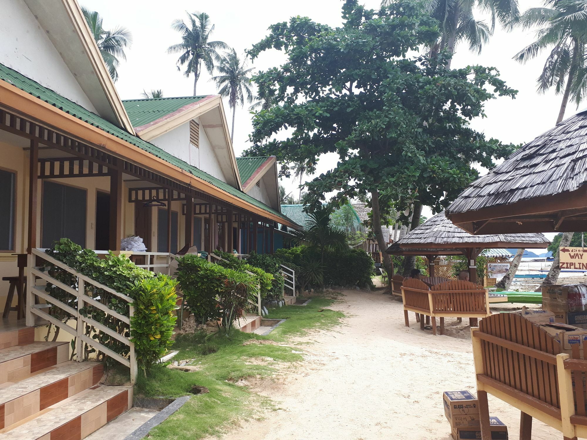 Orange Pearl Beach Resort El Nido Exterior photo
